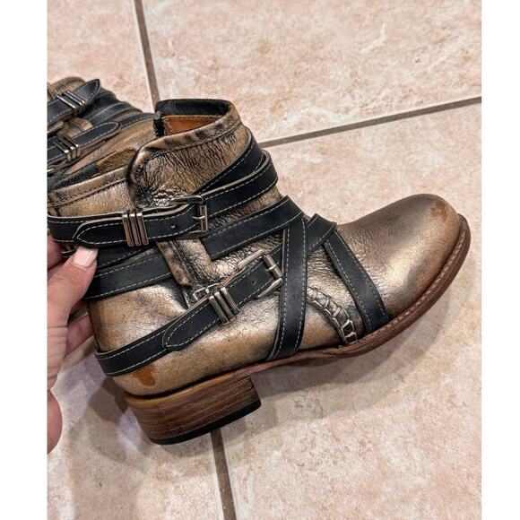 FREEBIRD Redford Leather Ankle Boots - Size: 7 - Color: Pewter - Picture 5 of 11